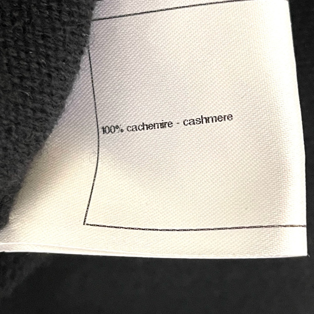 NWOT AUTHENTIC CHANEL CASHMERE DRESS - Picture 5 of 8